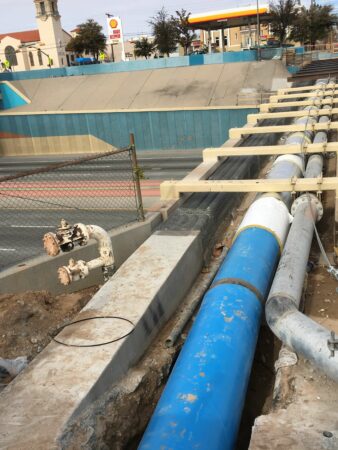 I-10 el Paso blue pipe across road