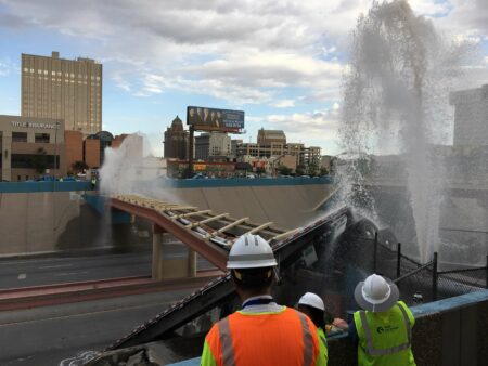 I-10 el Paso- water spraying from bridge